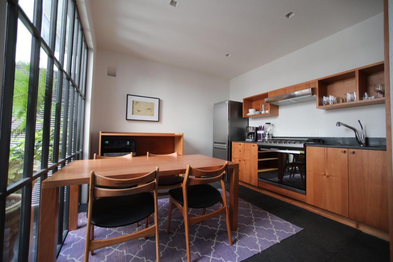 Suites Everness Гуадалахара Екстериор снимка